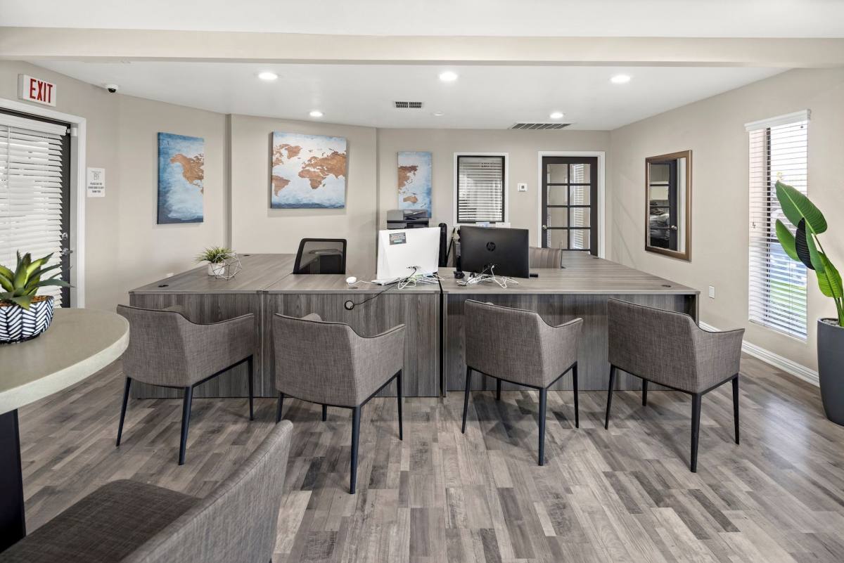 Apartment for rent at 17625 N 7th St, Phoenix, AZ 85022