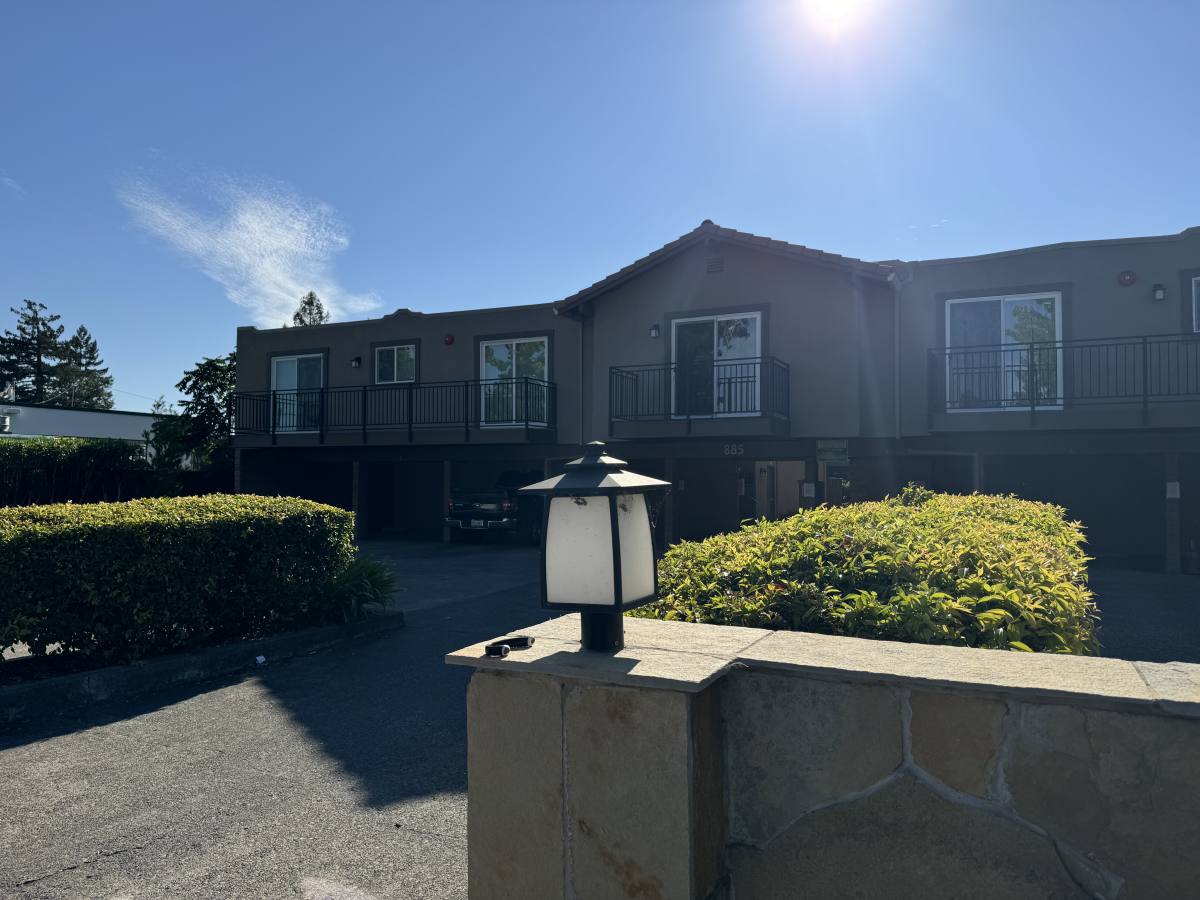 Apartment for rent at 885 Broadway #7, Sonoma, CA 95476