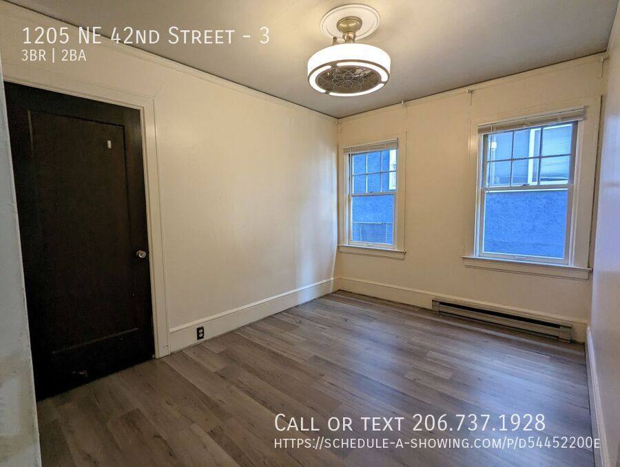 Apartment for rent at 1205 NE 42nd St, Seattle, WA 98105