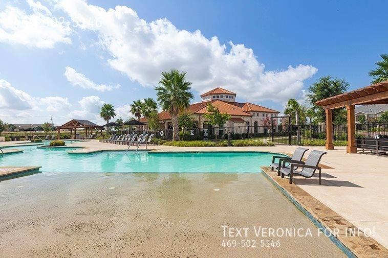 Apartment for rent at 1316 Town Center Dr, Pflugerville, TX 78660