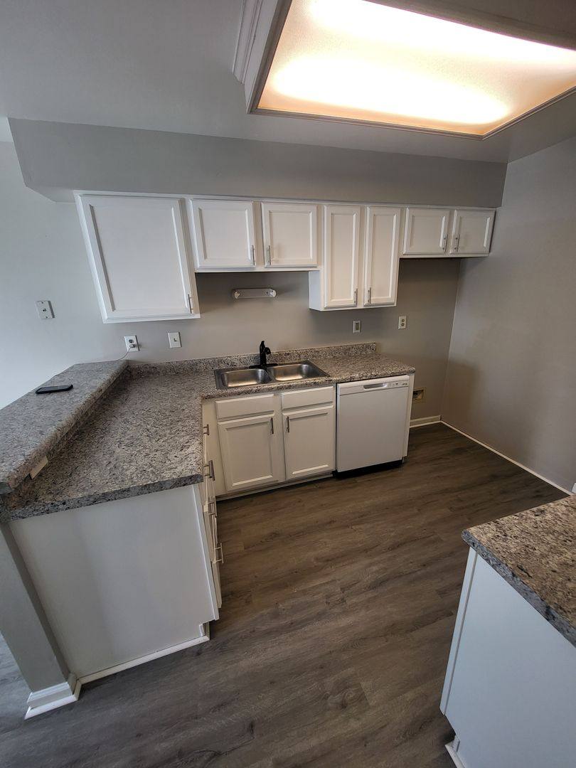 Townhouse for rent at 1119 Shoal Creek Trail, Chesapeake, VA 23320