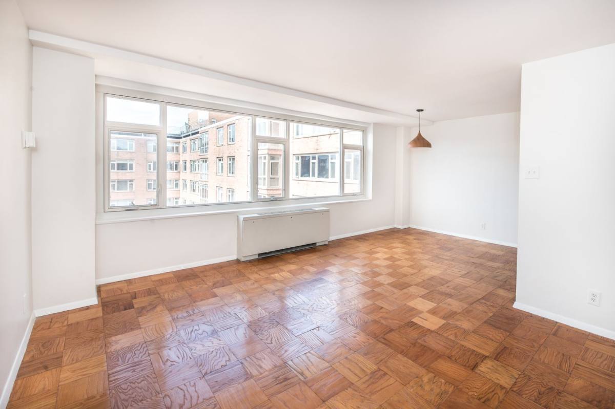 Apartment for rent at 1545 18th St NW, Washington, DC 20036