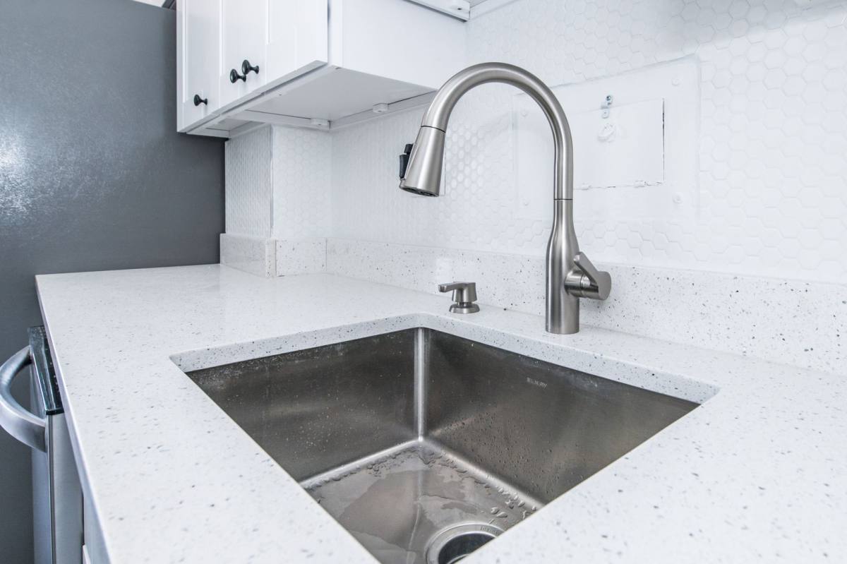 Apartment for rent at 1545 18th St NW, Washington, DC 20036