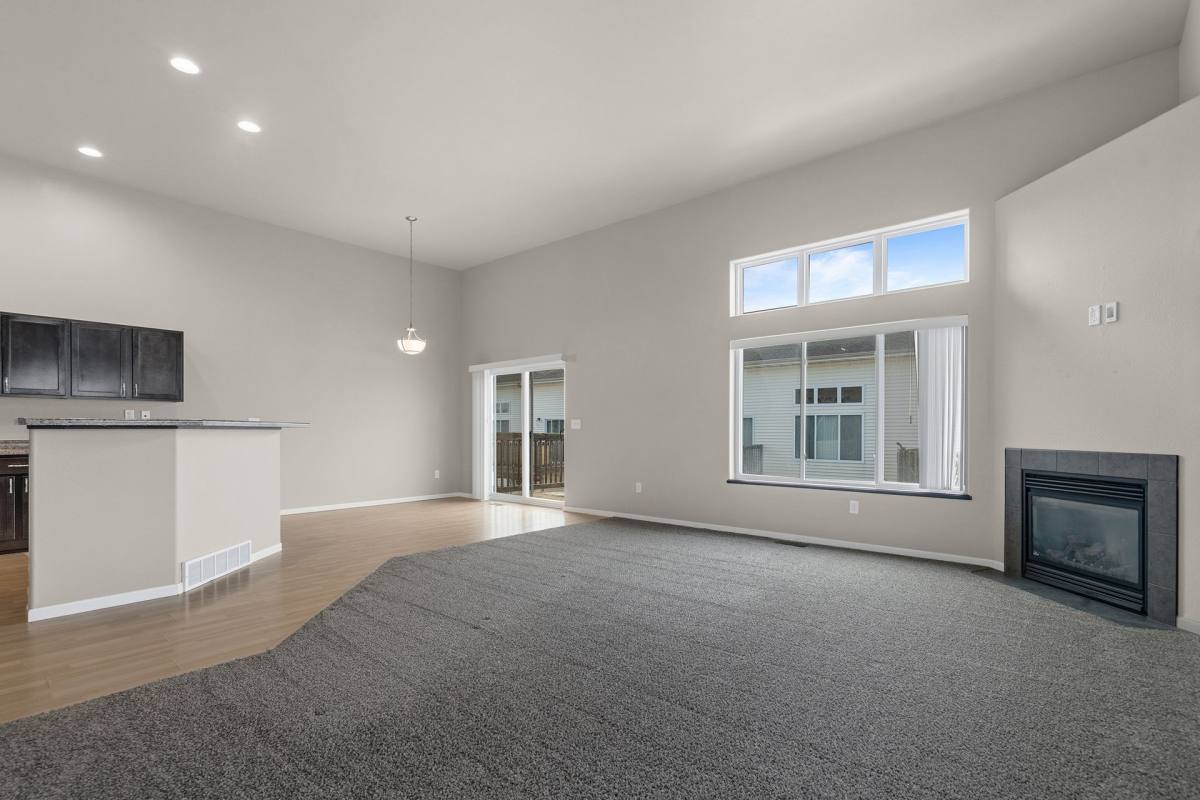 Townhouse for rent at 3335-3477 7th St NE, Minot, ND 58703