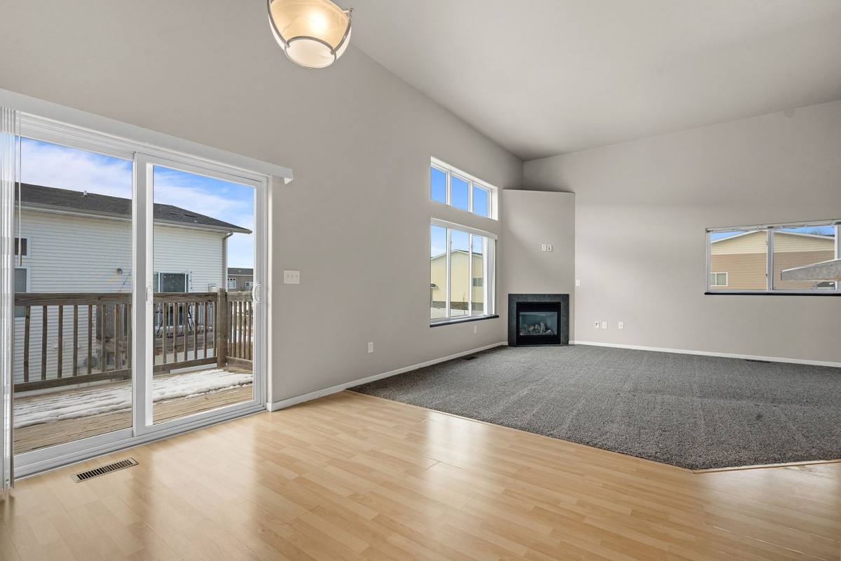 Townhouse for rent at 3335-3477 7th St NE, Minot, ND 58703