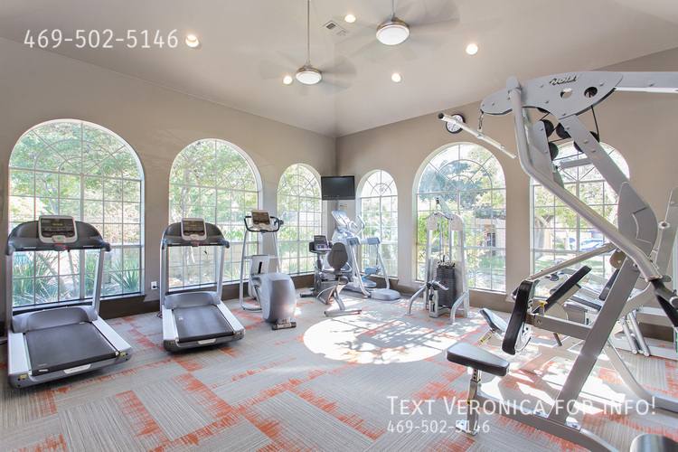 Apartment for rent at 2600 Lake Austin Blvd, Austin, TX 78703