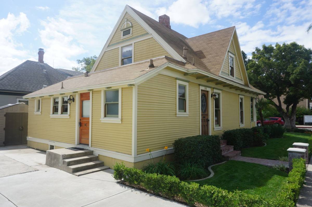 House for rent at 191 N Grand St, Orange, CA 92866