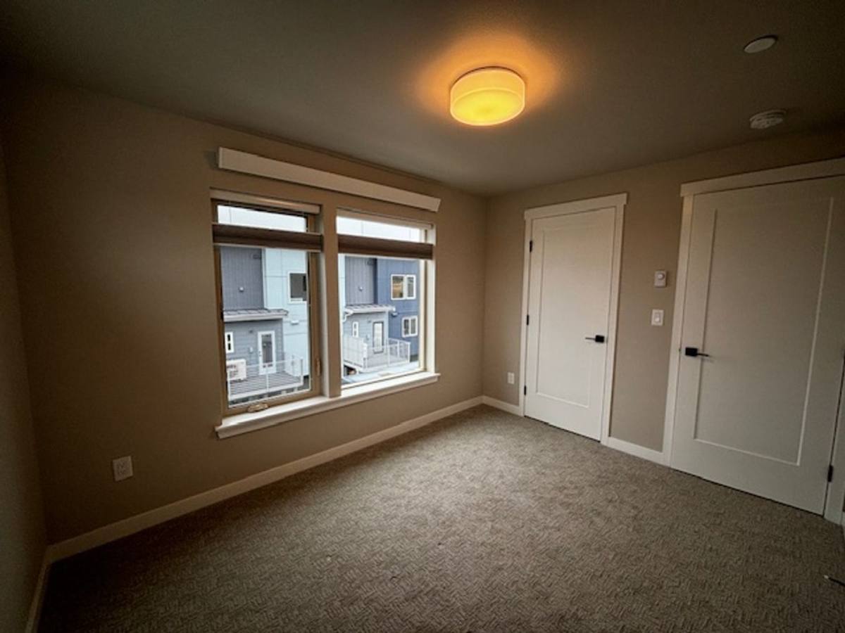 Townhouse for rent at 688 Venture Way, Bellingham, WA 98226