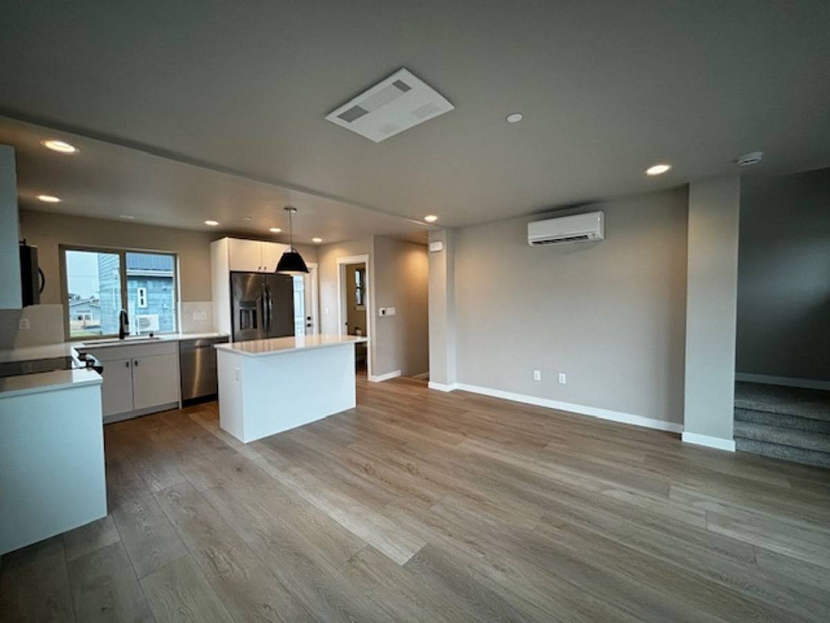 Townhouse for rent at 688 Venture Way, Bellingham, WA 98226