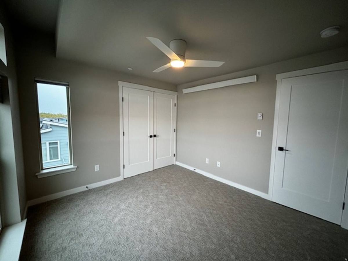 Townhouse for rent at 688 Venture Way, Bellingham, WA 98226