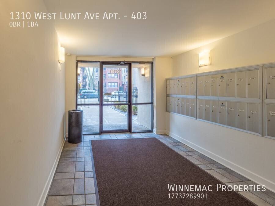 Apartment for rent at 1310 W Lunt Ave #403, Chicago, IL 60626