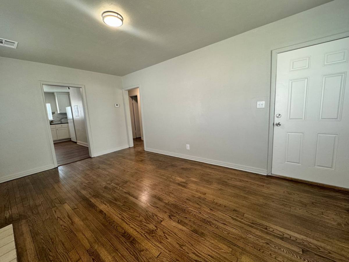 House for rent at 1015 N Delaware Place, Tulsa, OK 74104