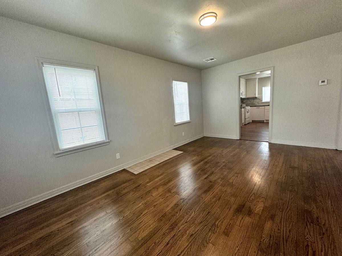 House for rent at 1015 N Delaware Place, Tulsa, OK 74104