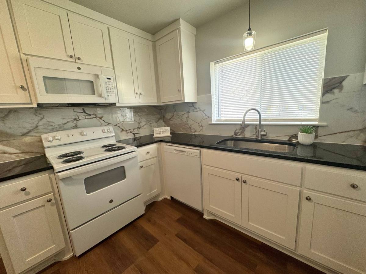 House for rent at 1015 N Delaware Place, Tulsa, OK 74104
