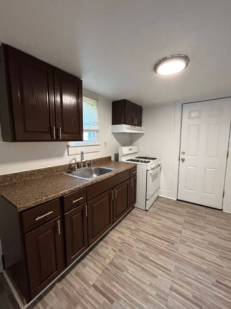 House for rent at 549 Lamberton St, Trenton, NJ 08611