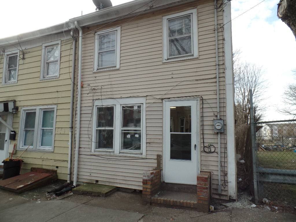 House for rent at 549 Lamberton St, Trenton, NJ 08611
