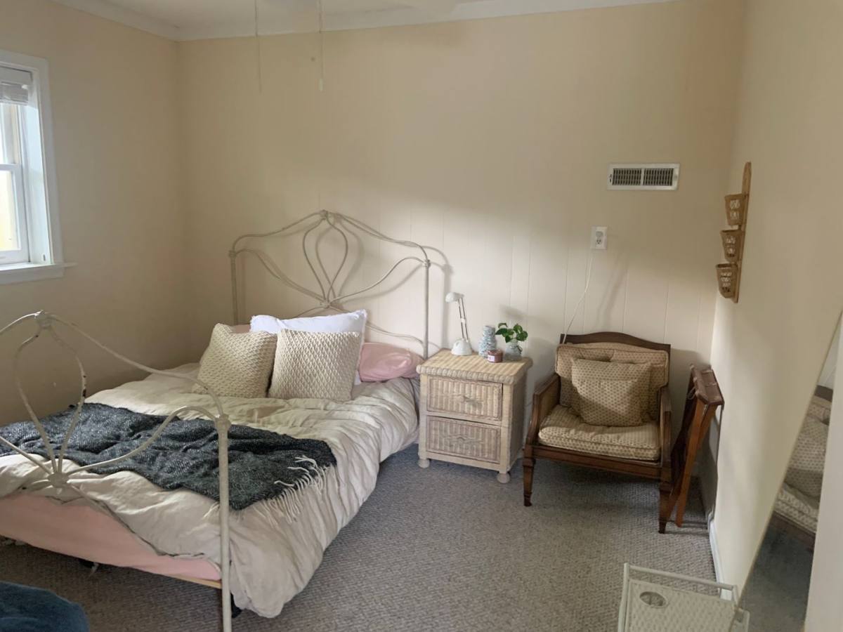 Apartment for rent at 116A Manila Ave #REAR, Lewes, DE 19958