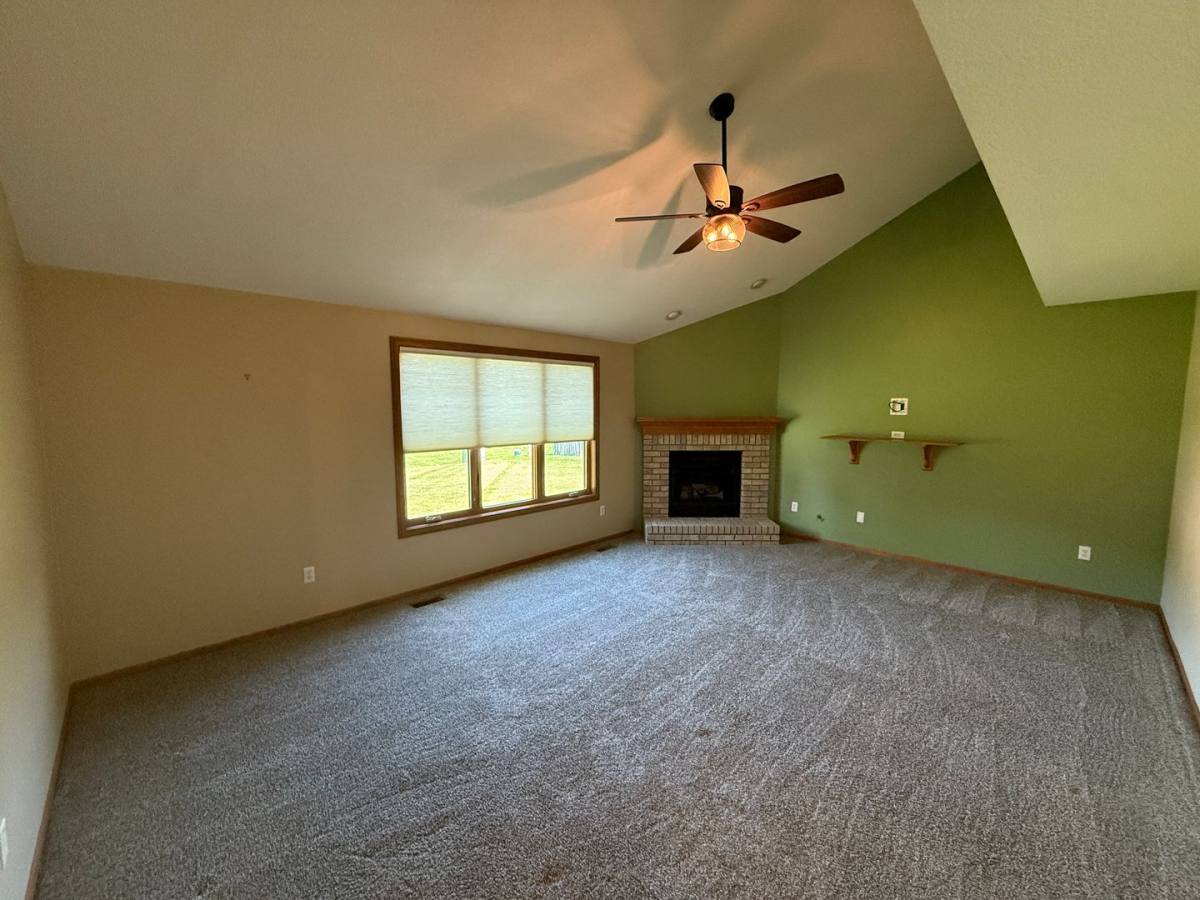 House for rent at 1034 Hemingford Court, Fort Wayne, IN 46845