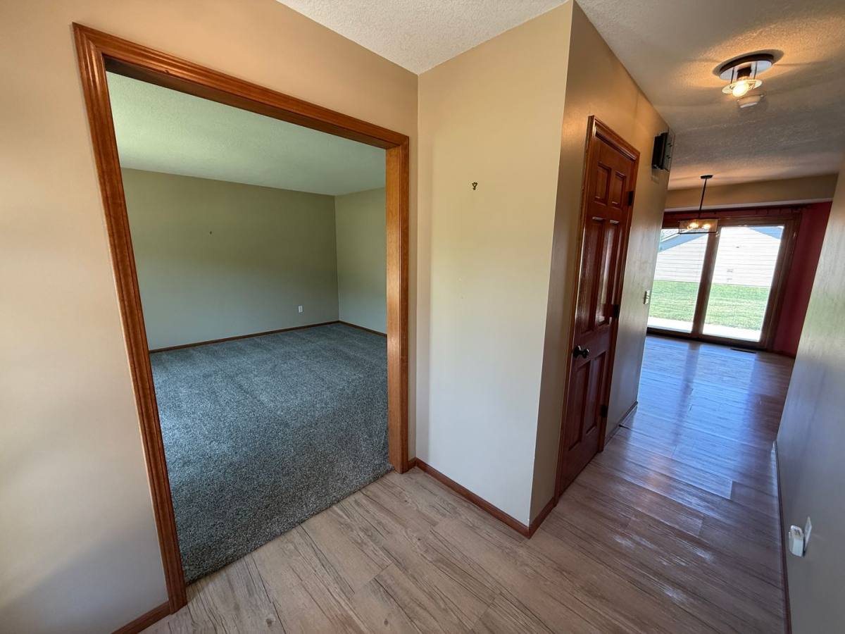 House for rent at 1034 Hemingford Court, Fort Wayne, IN 46845