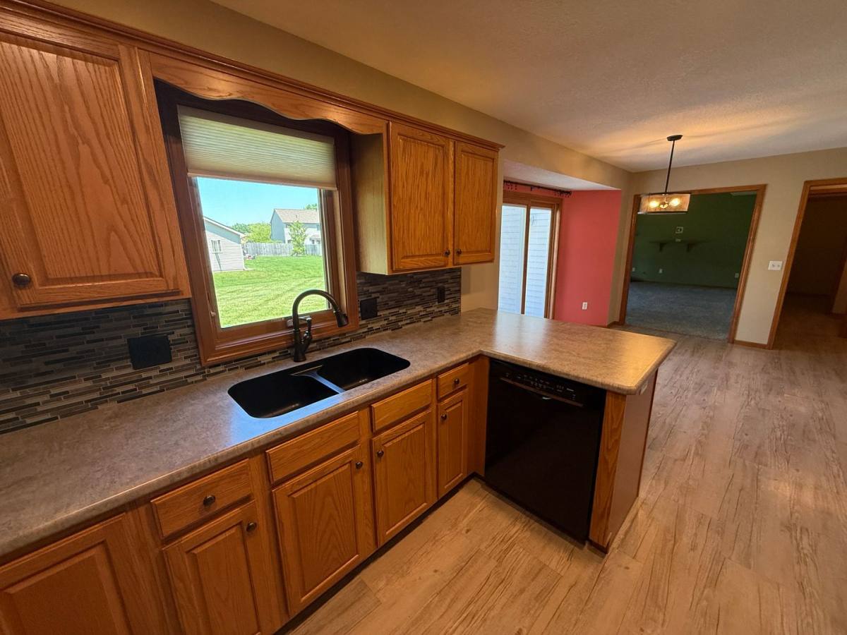 House for rent at 1034 Hemingford Court, Fort Wayne, IN 46845