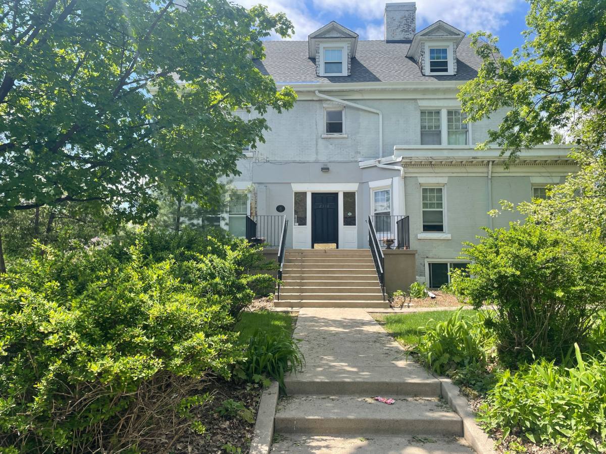 Apartment for rent at 2118 Pillsbury Ave S #9, Minneapolis, MN 55404
