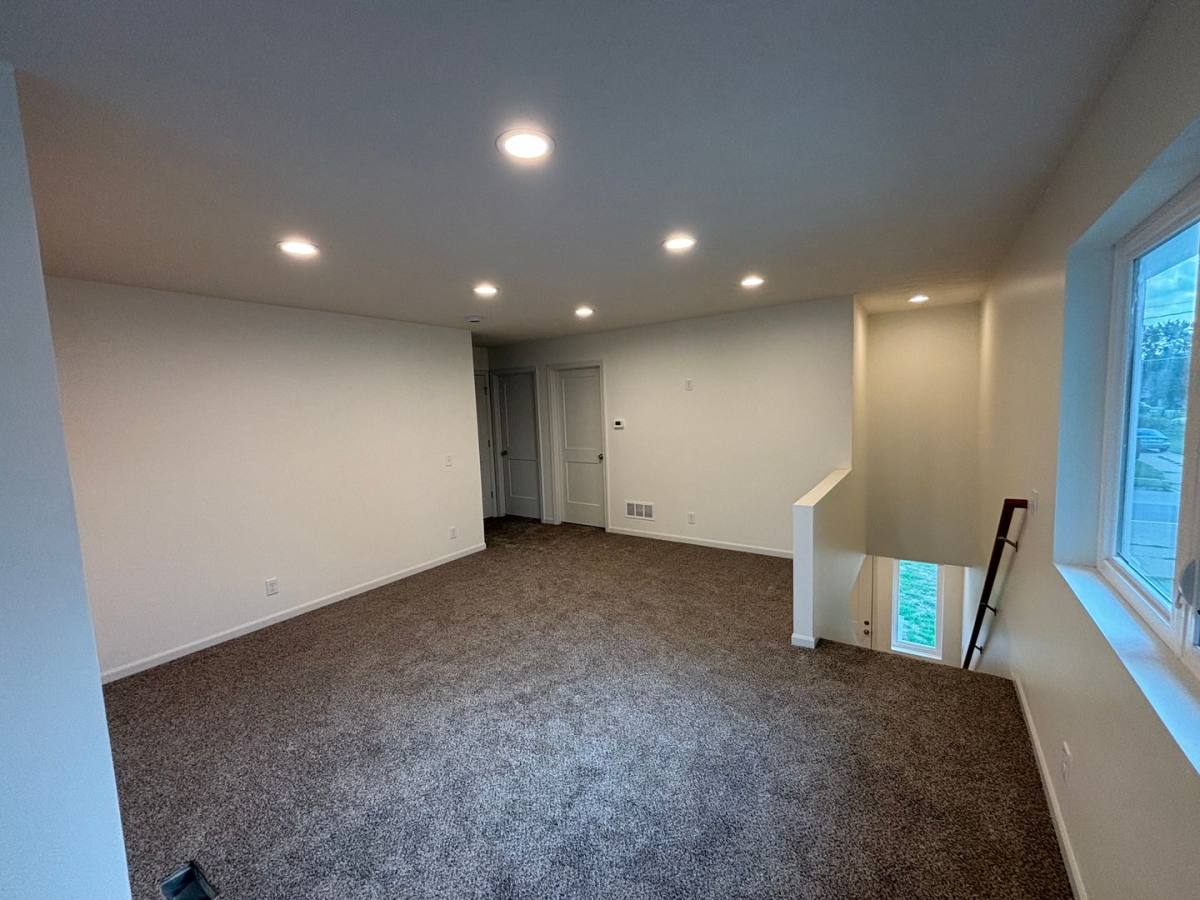 House for rent at 3234 9th Ave, Council Bluffs, IA 51501