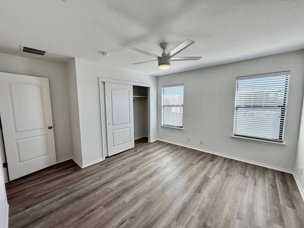 House for rent at 240 New Country Rd, Kyle, TX 78640