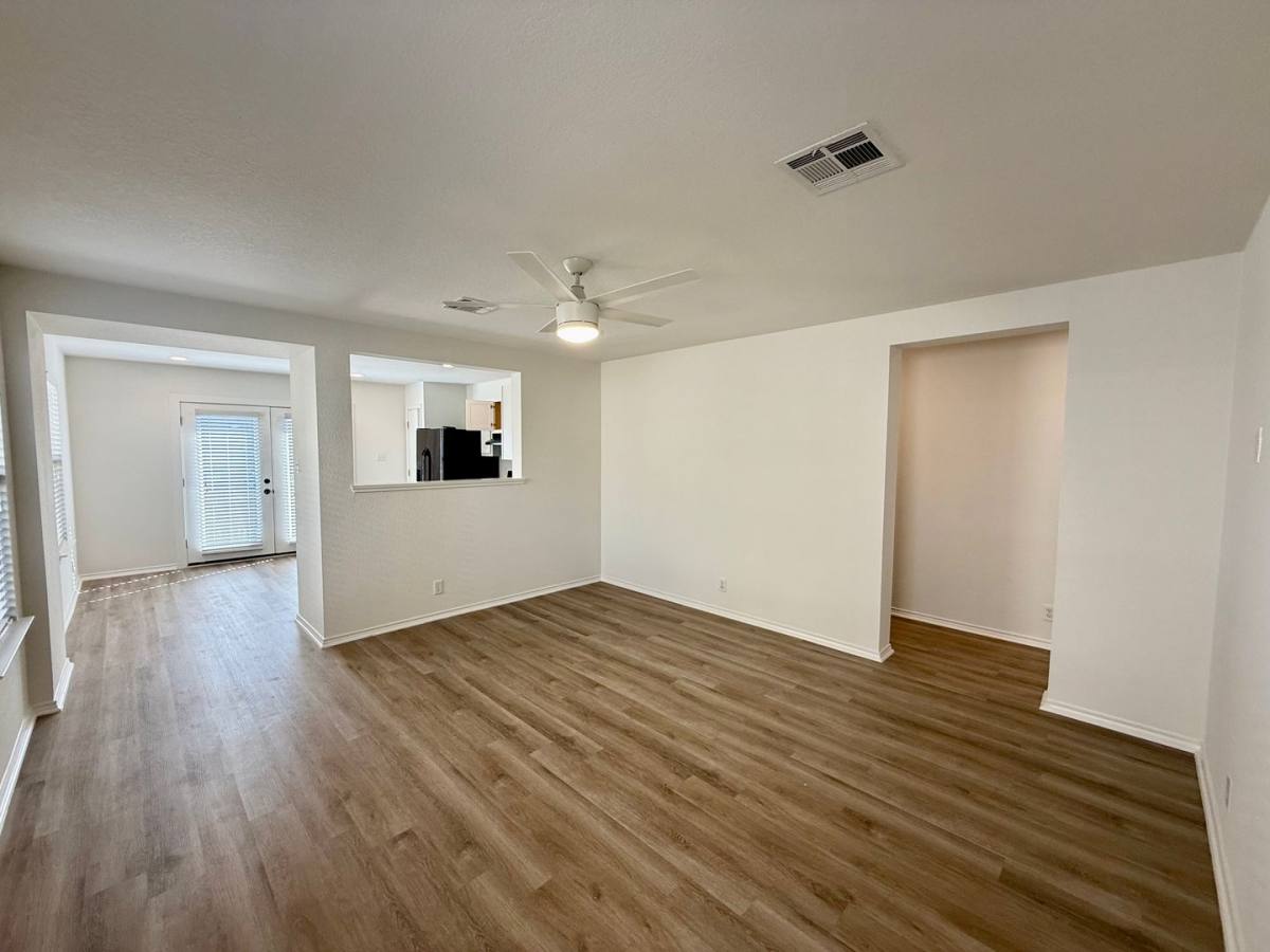 House for rent at 240 New Country Rd, Kyle, TX 78640