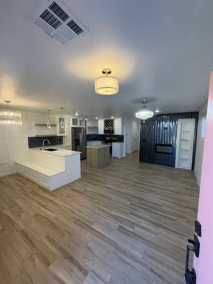 Apartment for rent at 112 W 2nd, Owasso, OK 74055