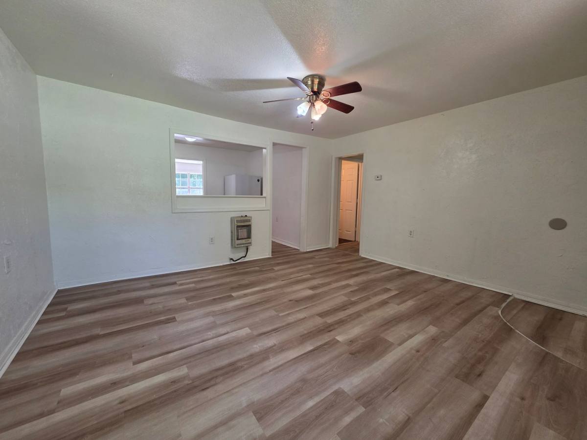 House for rent at 302 E Anna St, Shawnee, OK 74801