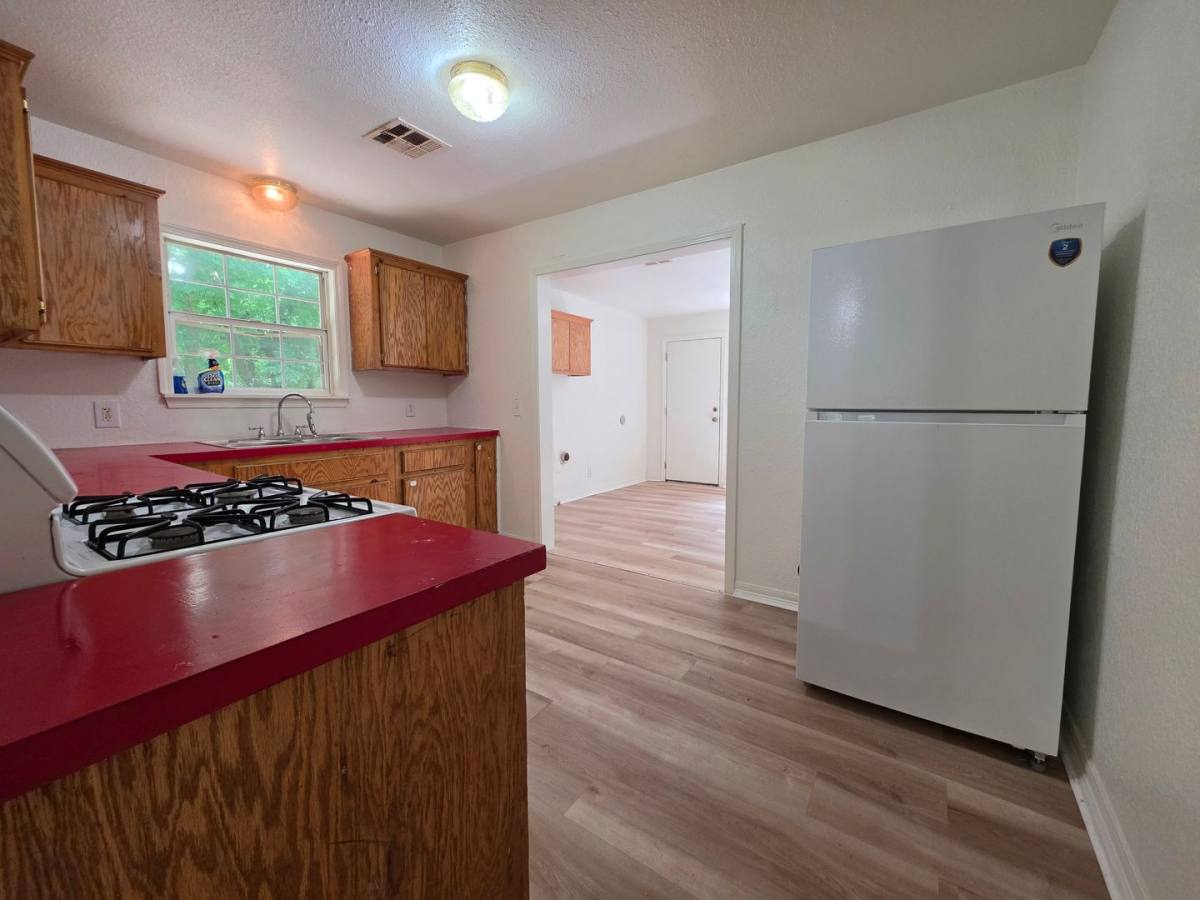 House for rent at 302 E Anna St, Shawnee, OK 74801