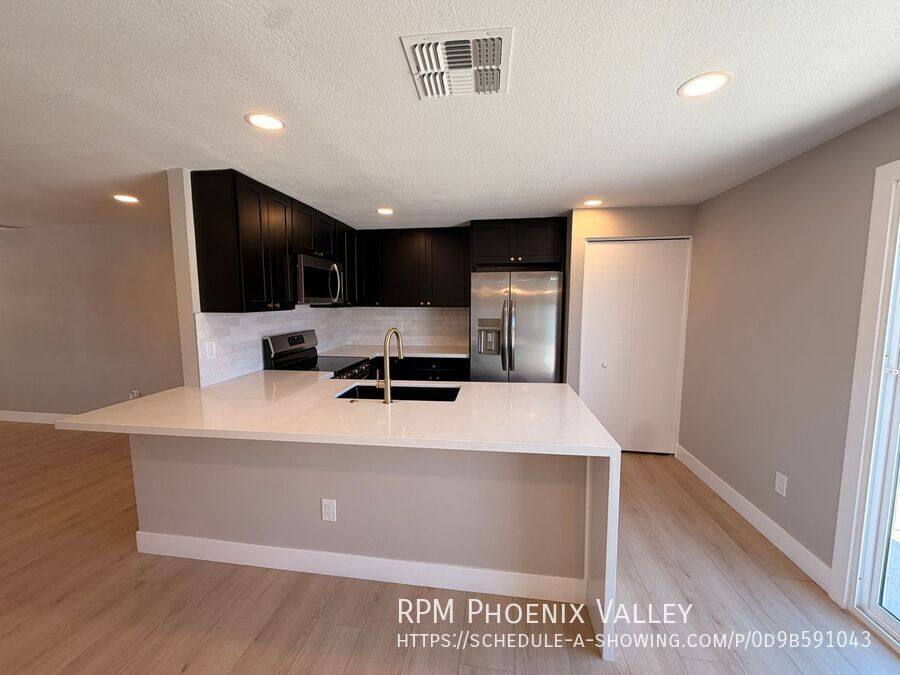House for rent at 3902 E Joan De Arcade Ave, Phoenix, AZ 85032