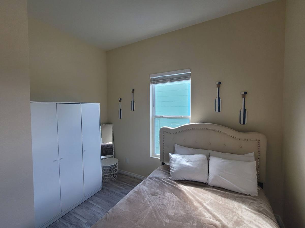 House for rent at 1914 27th St, Galveston, TX 77550