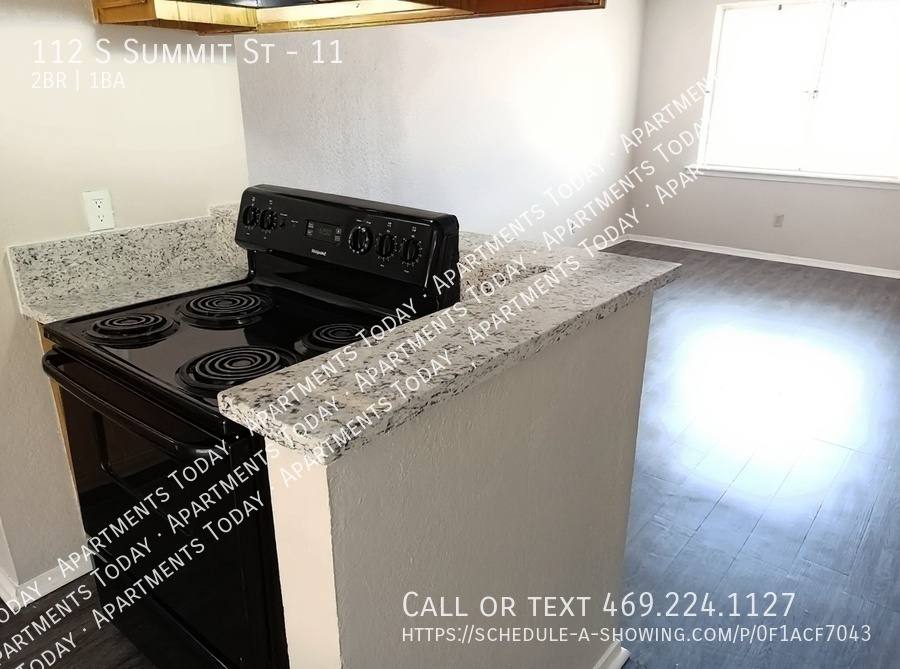 Apartment for rent at 112 S Summit St #11, Red Oak, TX 75154