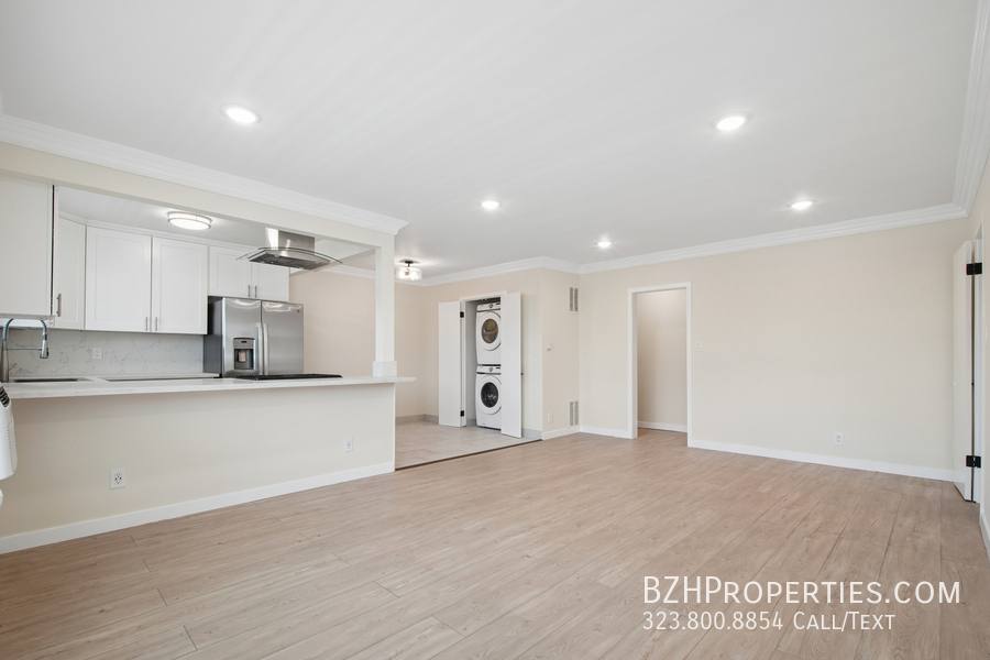 Condo for rent at 1215 N Hayworth Ave #206, Los Angeles, CA 90046