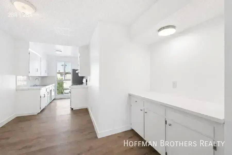 Apartment for rent at 6828 Fulton Ave #6, North Hollywood, CA 91605
