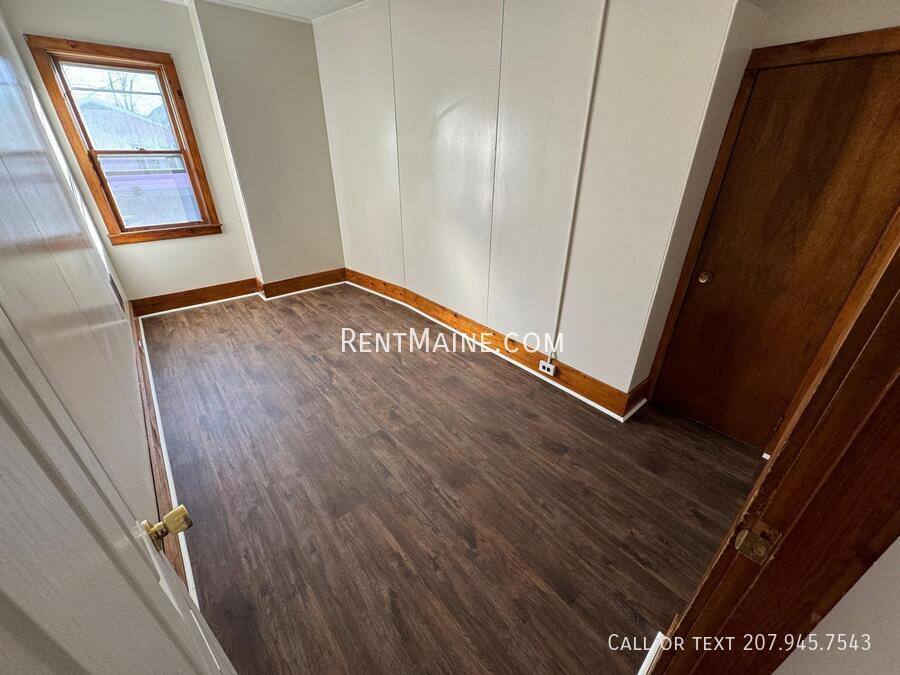 Apartment for rent at 225 Center St #1, Old Town, ME 04468