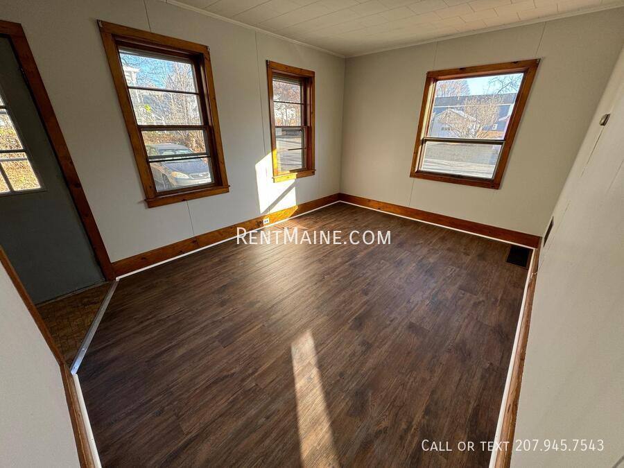 Apartment for rent at 225 Center St #1, Old Town, ME 04468