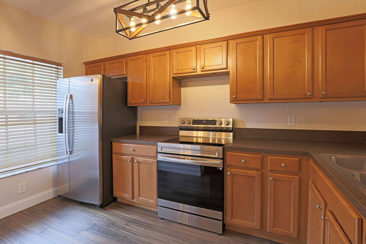 Apartment for rent at 8291 Pacific Beach Dr, Fort Myers, FL 33966