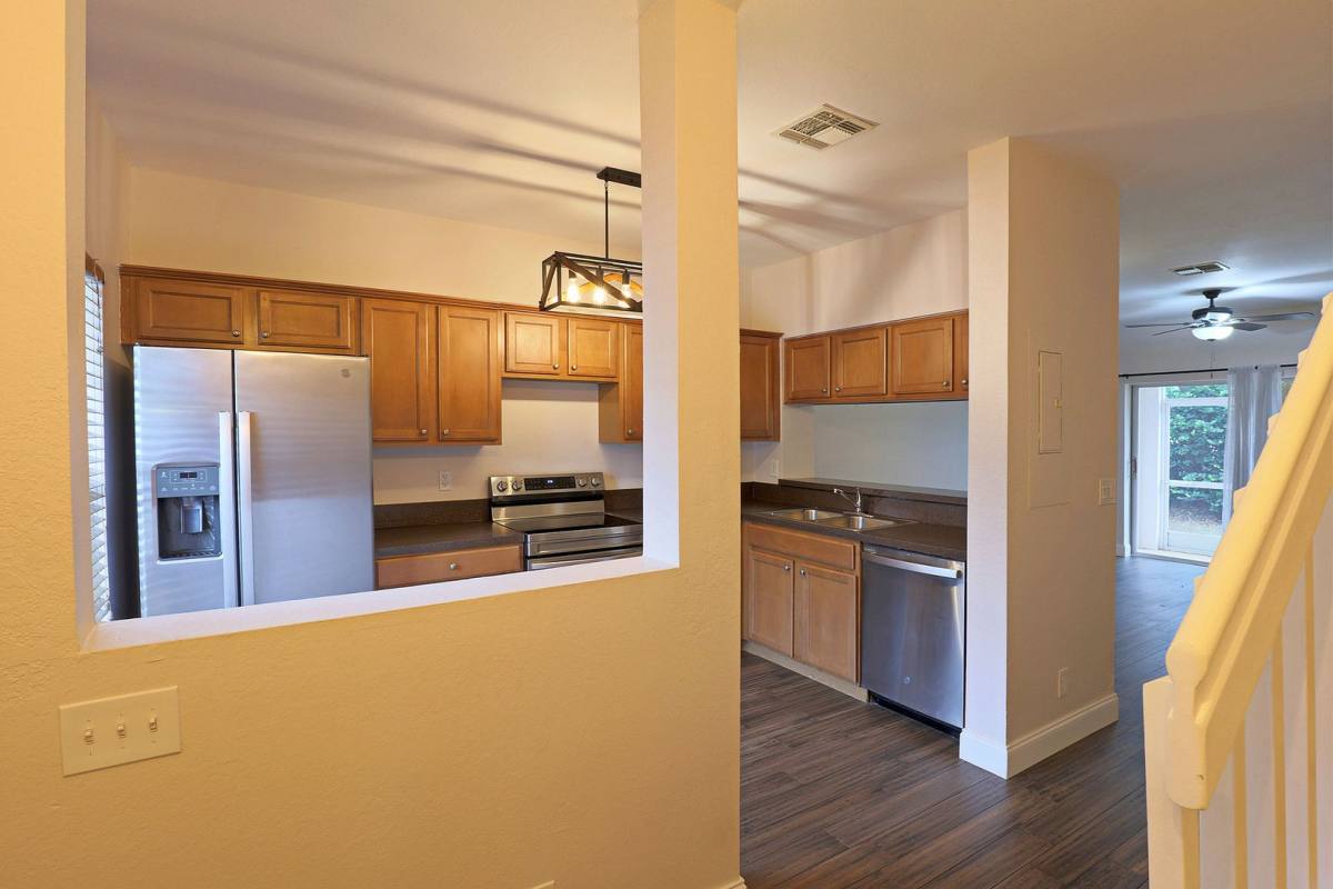 Apartment for rent at 8291 Pacific Beach Dr, Fort Myers, FL 33966