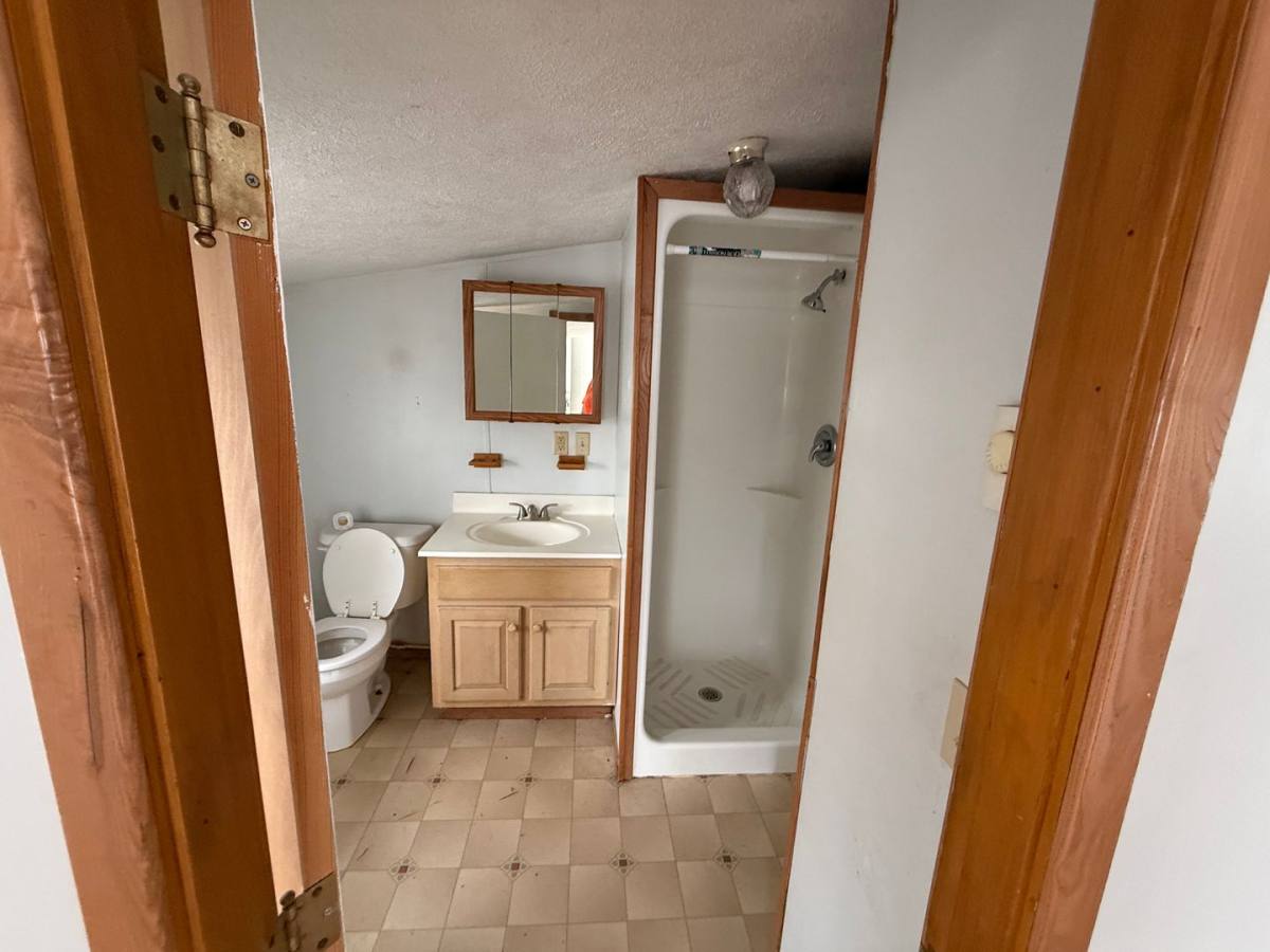 Apartment for rent at 210 S 18th St, Elwood, IN 46036