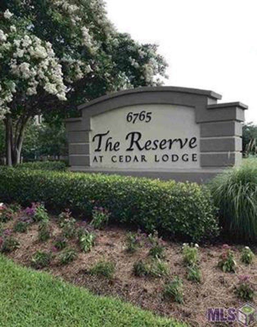 Apartment for rent at 6765 Corporate Blvd, Baton Rouge, LA 70809