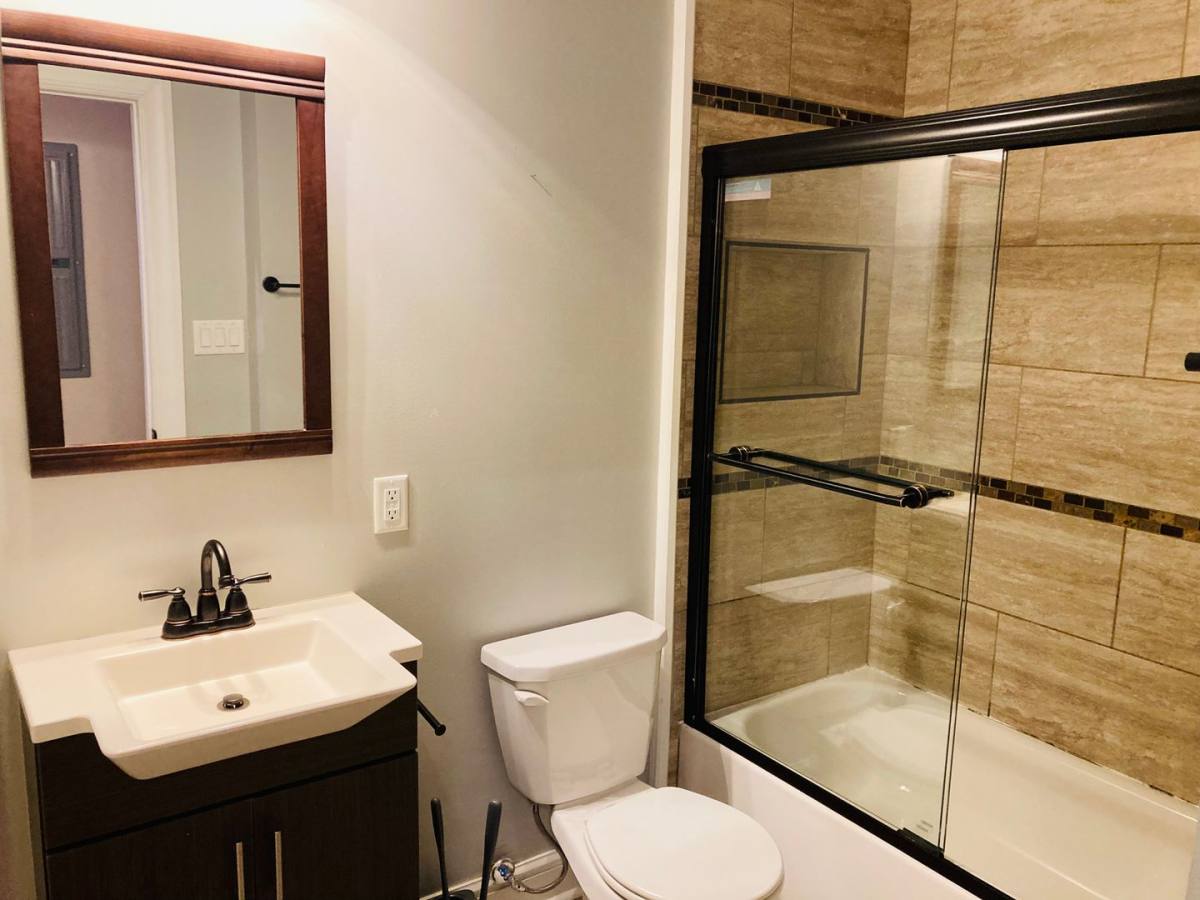 Apartment for rent at 1207 Reddour St, Pittsburgh, PA 15212