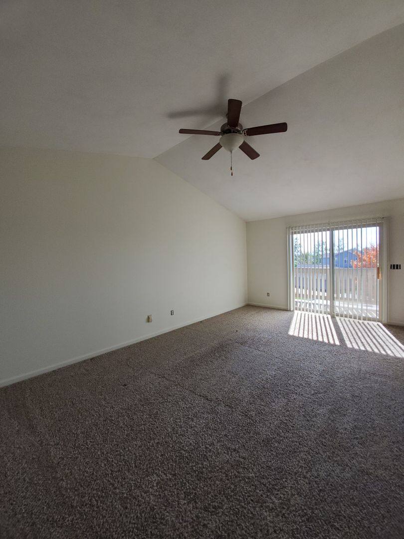Apartment for rent at 300 Clayton Manor Dr S, Liverpool, NY 13088