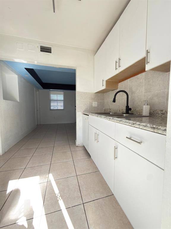 Apartment for rent at 1832 NE 49th St, Pompano Beach, FL 33064