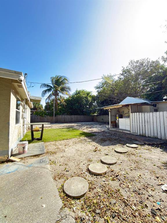 Apartment for rent at 1832 NE 49th St, Pompano Beach, FL 33064