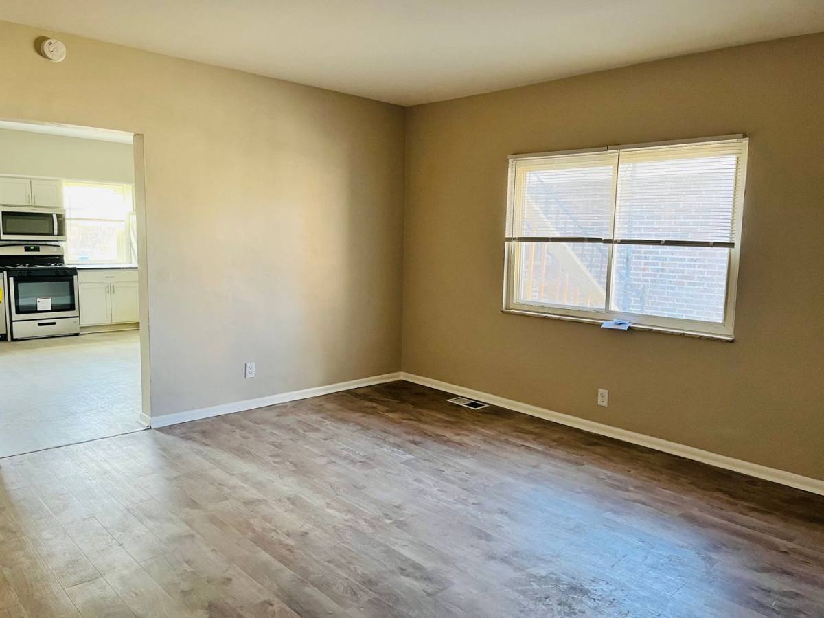 Apartment for rent at 1409 Tinsbury St, Pittsburgh, PA 15212