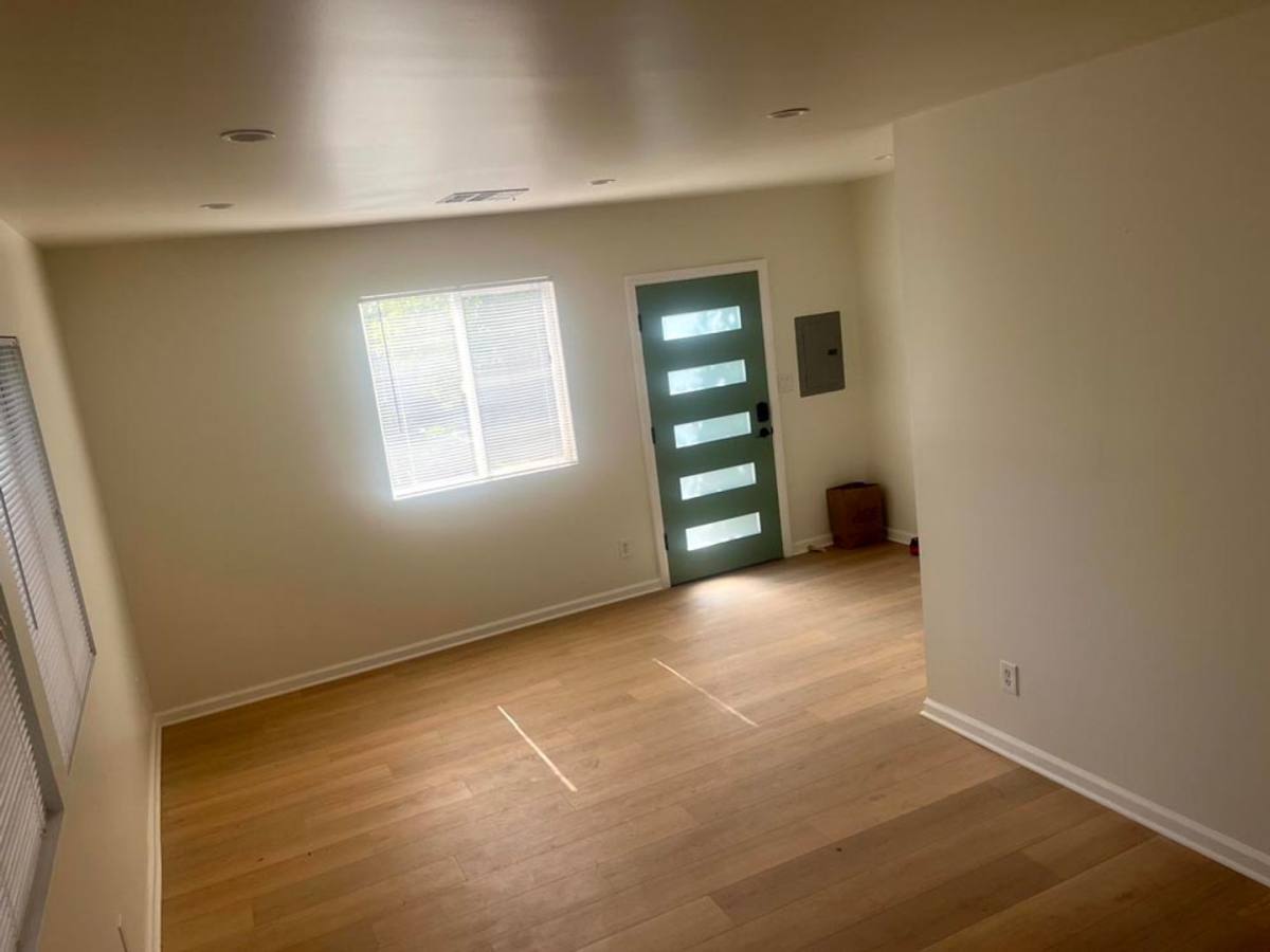 Apartment for rent at 5724 & 5726 Lemona Ave, Van Nuys, CA 91411