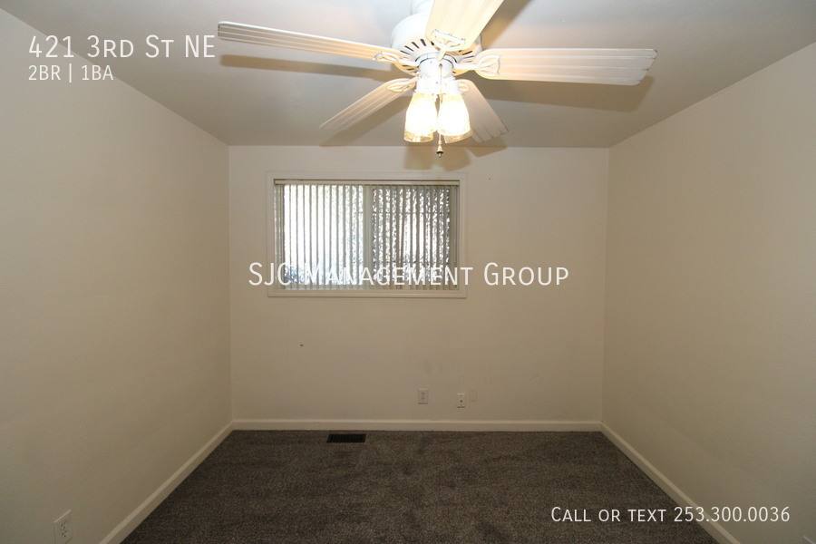Apartment for rent at 421 3rd St NE, Auburn, WA 98002