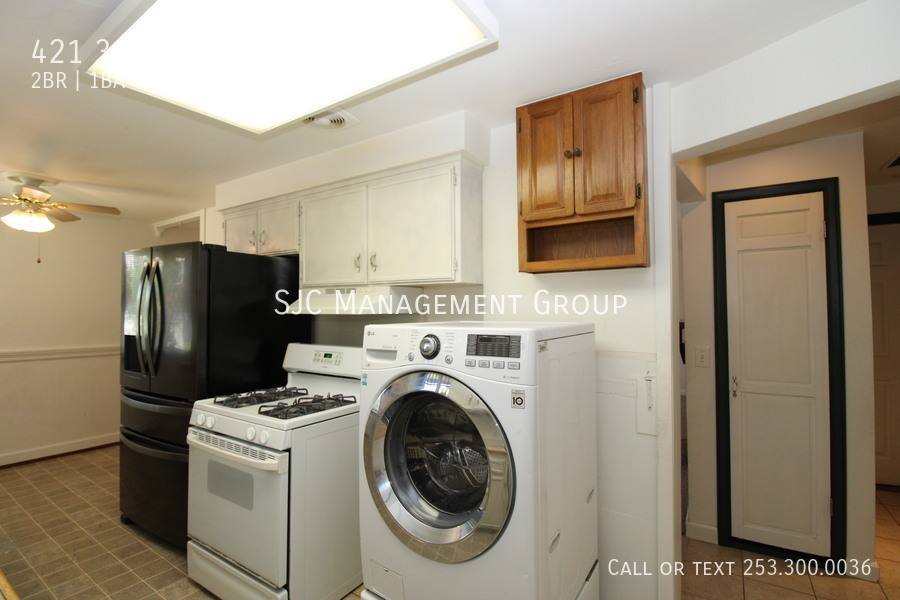 Apartment for rent at 421 3rd St NE, Auburn, WA 98002